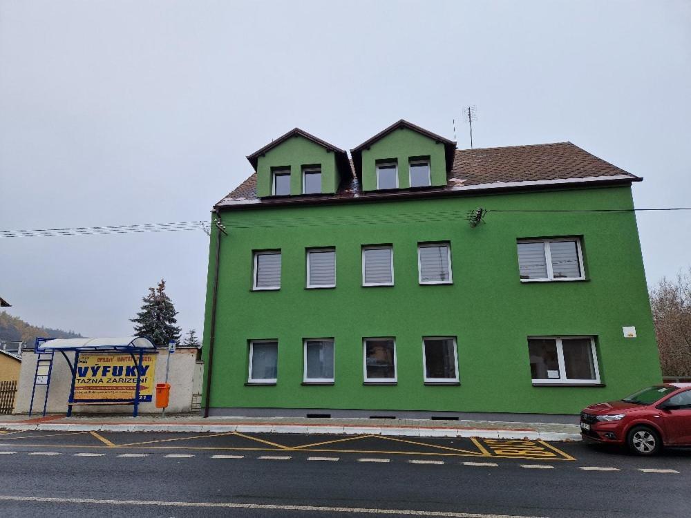 Penzion Dubi - Ruska 393 - 110 Exterior foto
